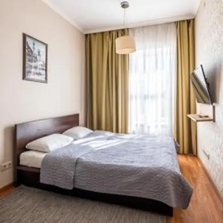 проспект свободи, центр міста! класс люкс! Apartment